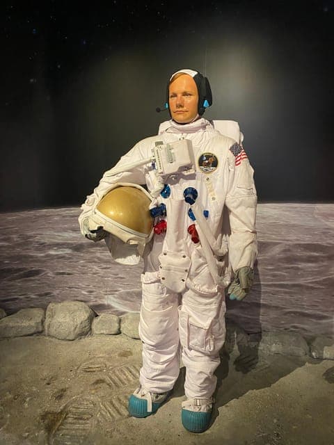 undefined Gallery Image 4