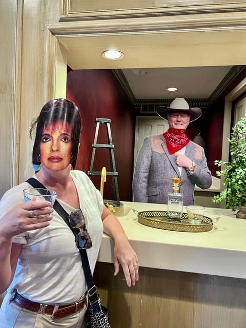 undefined Gallery Image 2