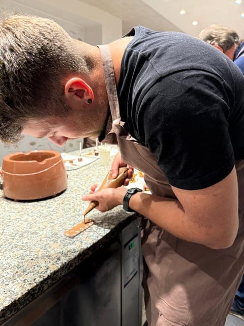 undefined Gallery Image 3