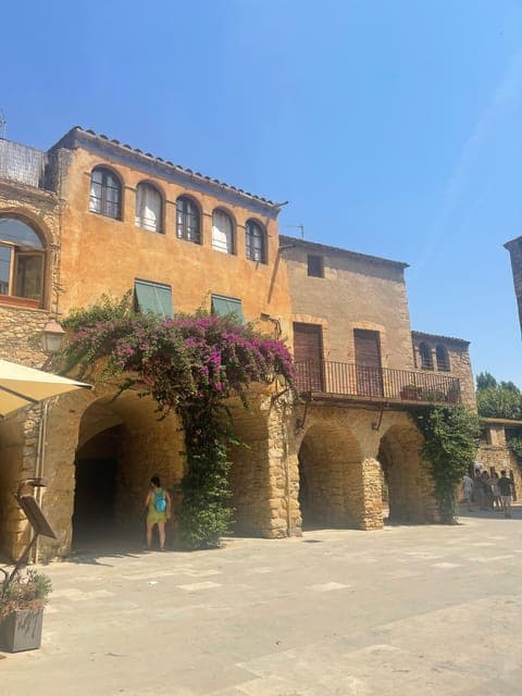 undefined Gallery Image 2