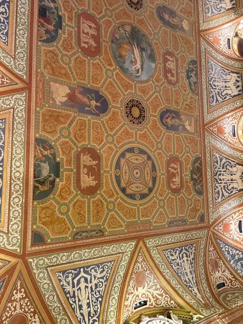 undefined Gallery Image 4