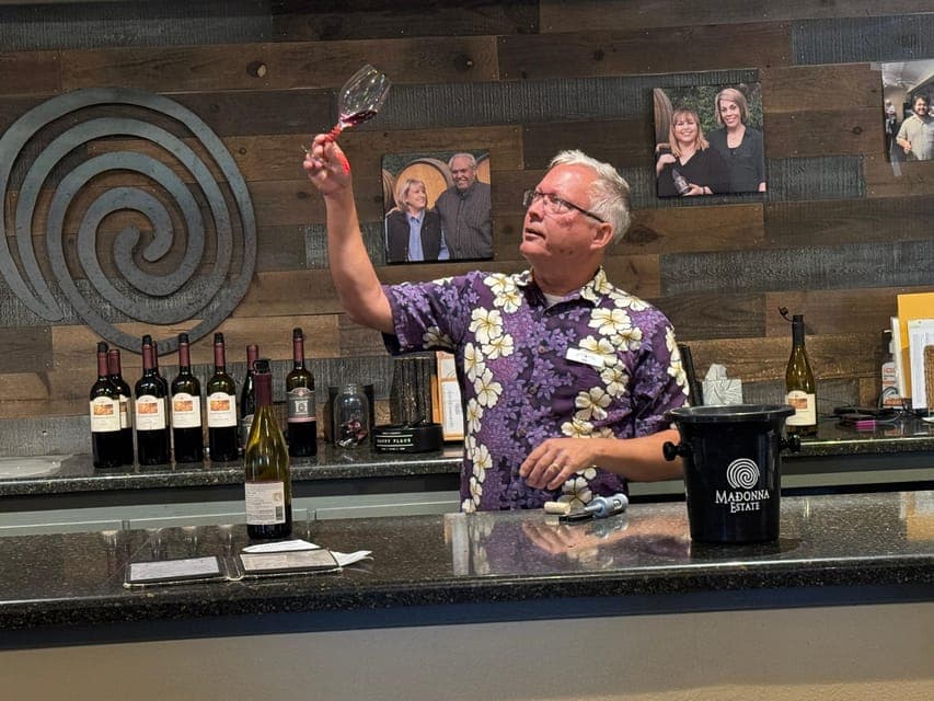 undefined Gallery Image 2