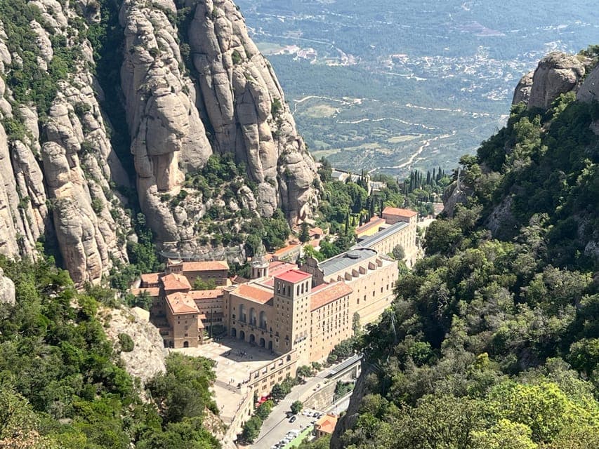 undefined Gallery Image 4