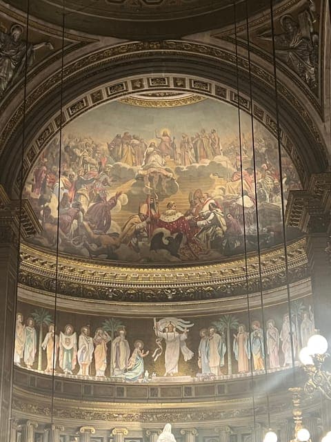 undefined Gallery Image 4