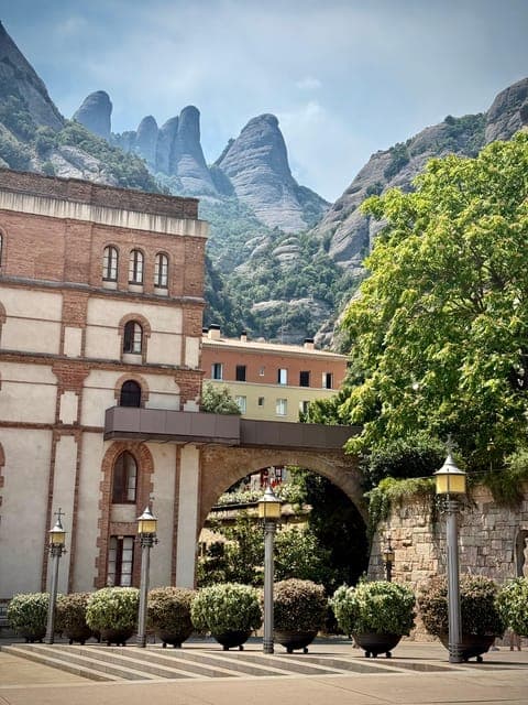 undefined Gallery Image 4