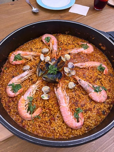 undefined Gallery Image 3