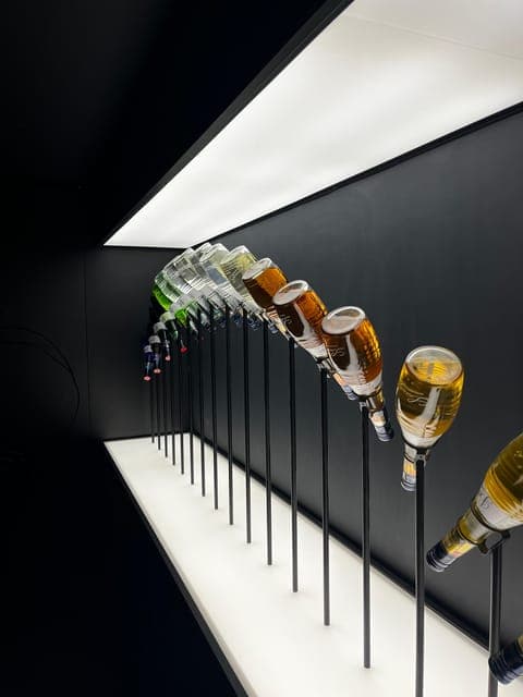 undefined Gallery Image 4