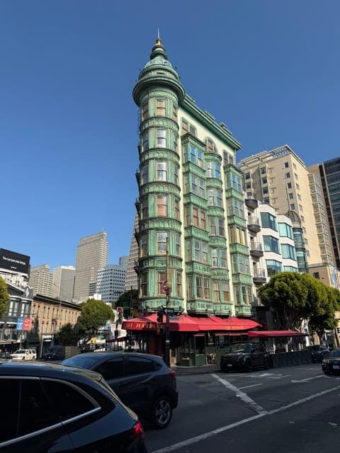 undefined Gallery Image 4