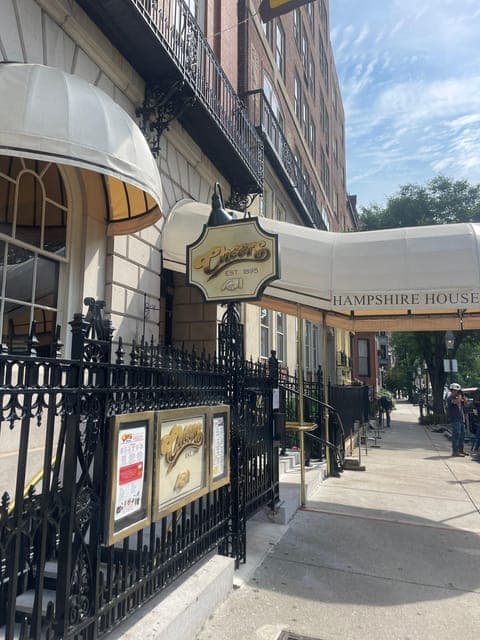 undefined Gallery Image 3