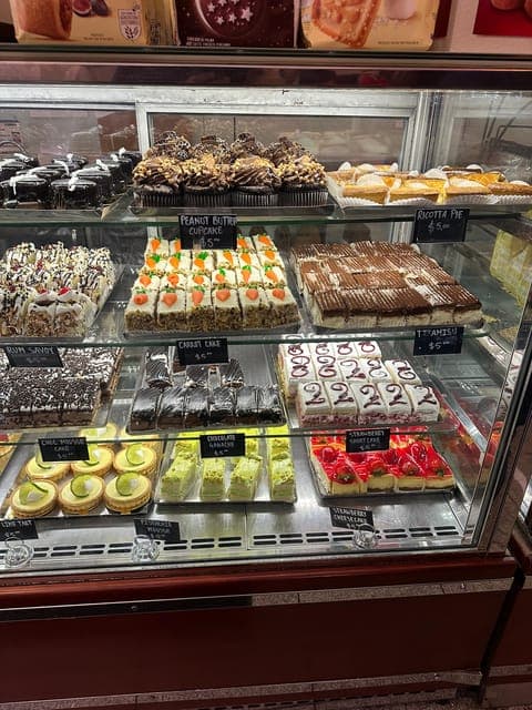 undefined Gallery Image 4