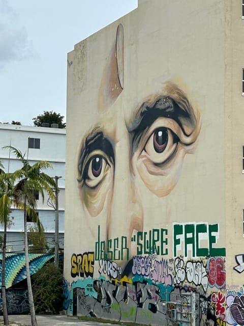 undefined Gallery Image 3