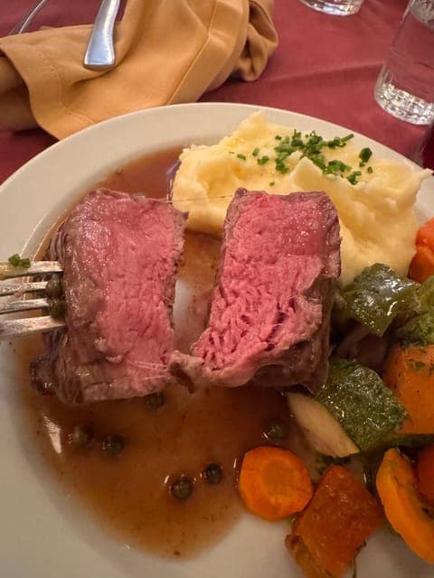 undefined Gallery Image 4