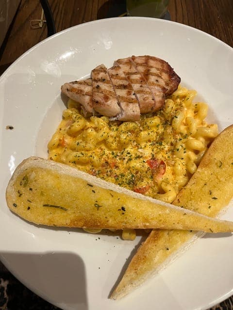 undefined Gallery Image 2