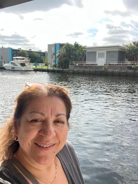 undefined Gallery Image 1