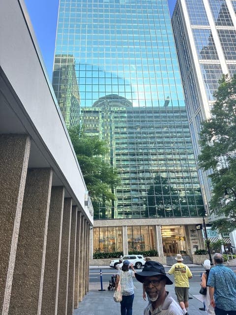 undefined Gallery Image 4