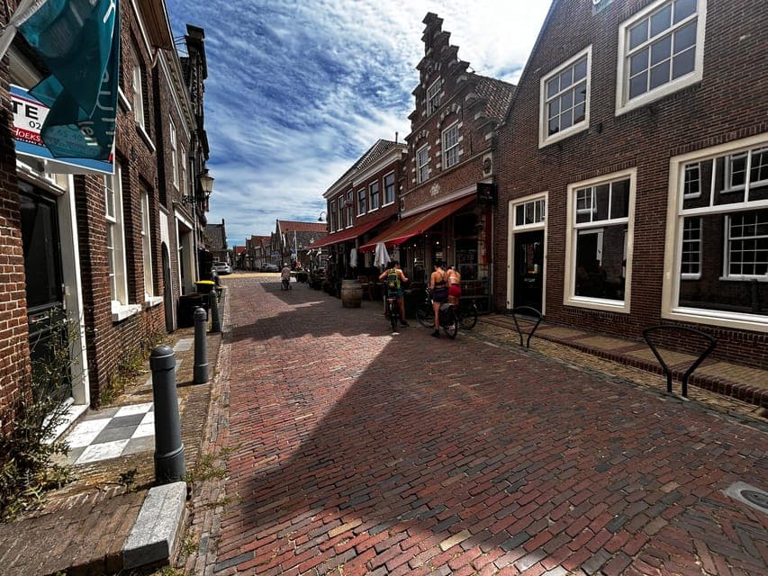 undefined Gallery Image 4