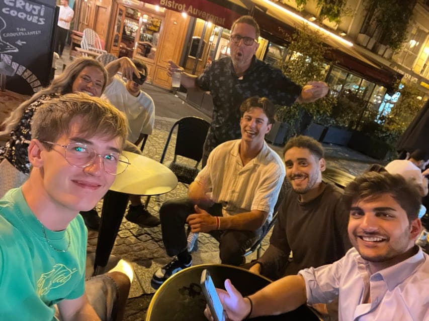 undefined Gallery Image 3