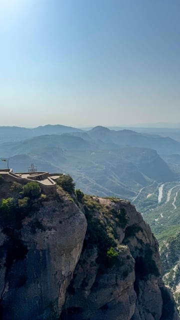 undefined Gallery Image 3