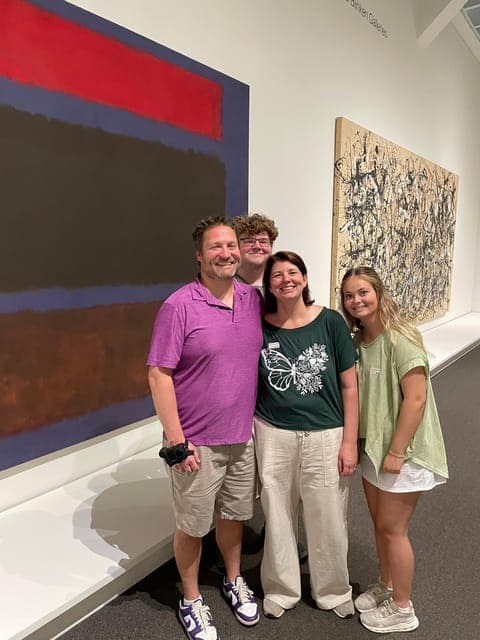 undefined Gallery Image 4