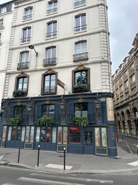 undefined Gallery Image 1