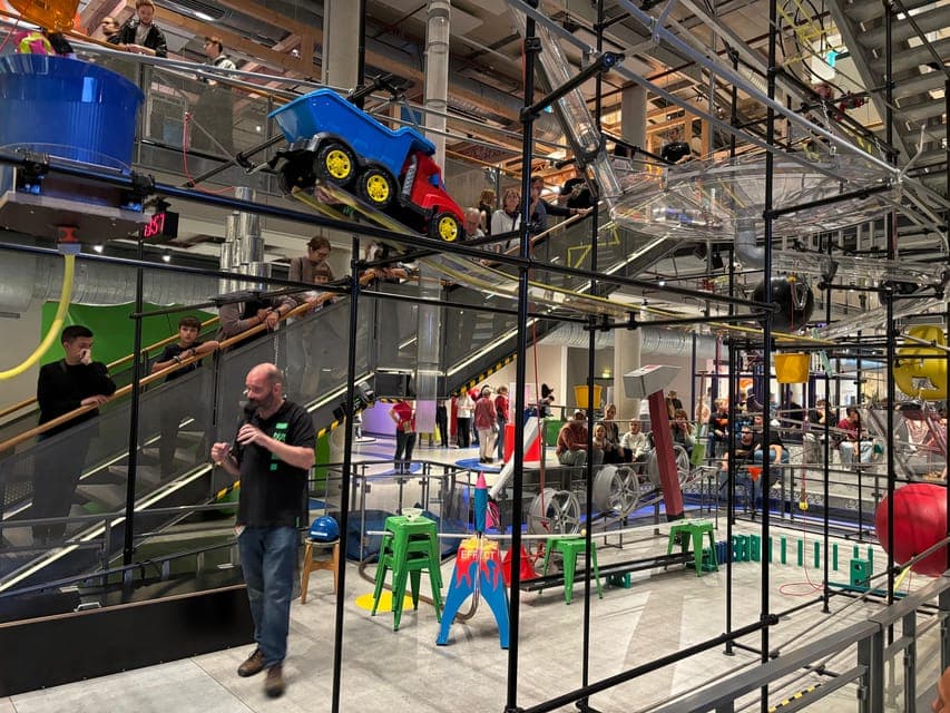 undefined Gallery Image 1