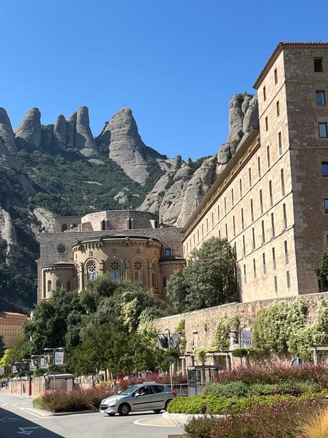 undefined Gallery Image 2