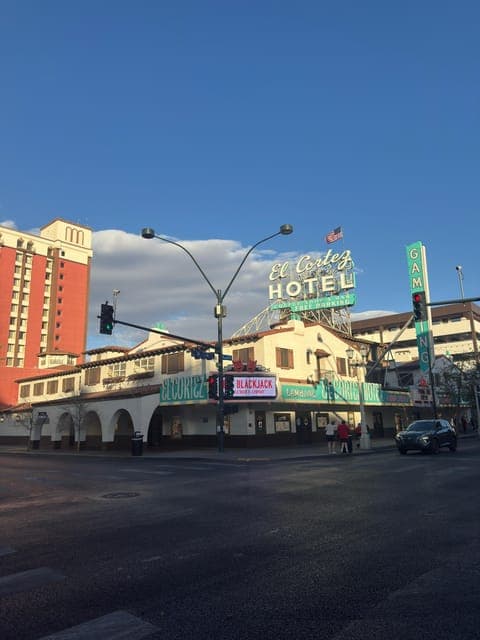 undefined Gallery Image 2