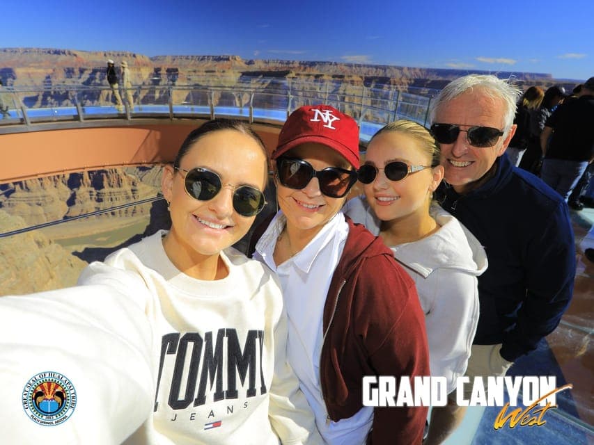 undefined Gallery Image 1