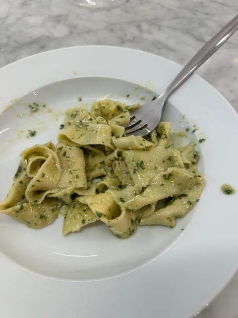 undefined Gallery Image 3