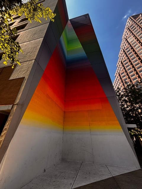 undefined Gallery Image 2