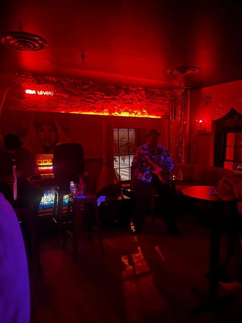 undefined Gallery Image 3