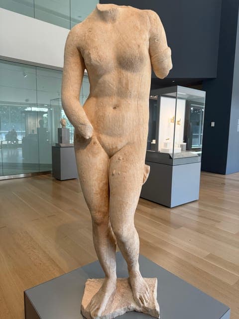 undefined Gallery Image 2