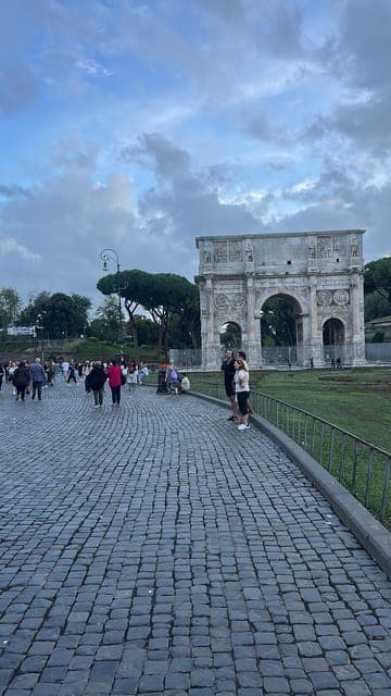 undefined Gallery Image 1