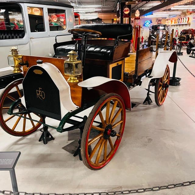 undefined Gallery Image 1