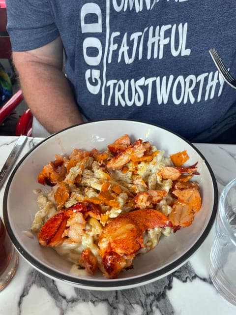 undefined Gallery Image 3