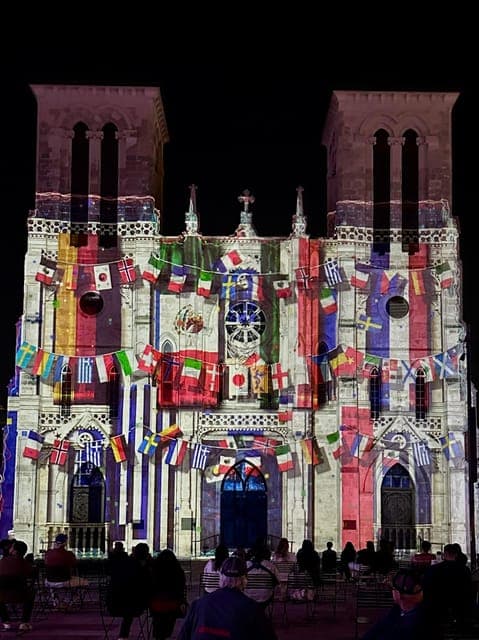 undefined Gallery Image 2