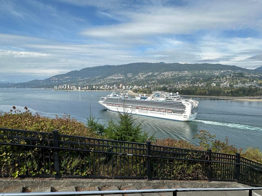 undefined Gallery Image 2