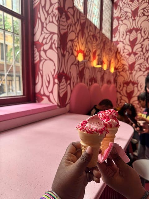 undefined Gallery Image 1