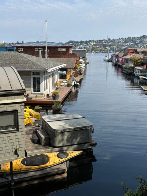 undefined Gallery Image 4