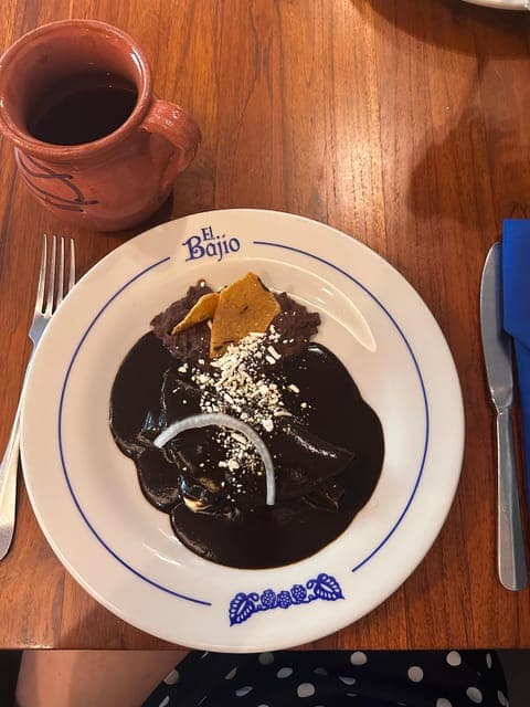 undefined Gallery Image 1