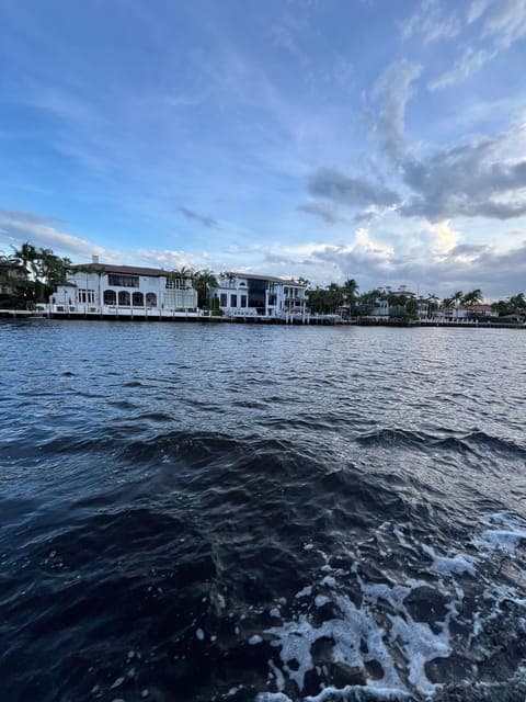 undefined Gallery Image 2