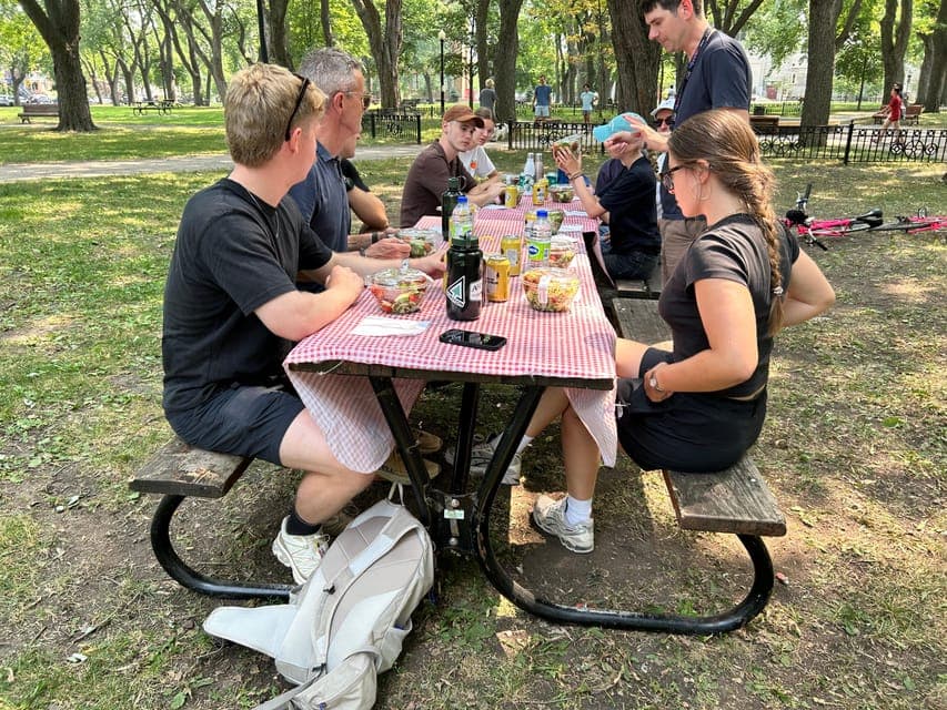 undefined Gallery Image 2