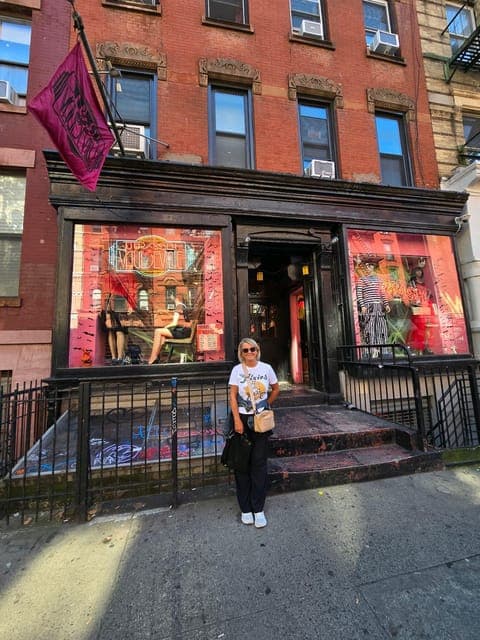 undefined Gallery Image 1