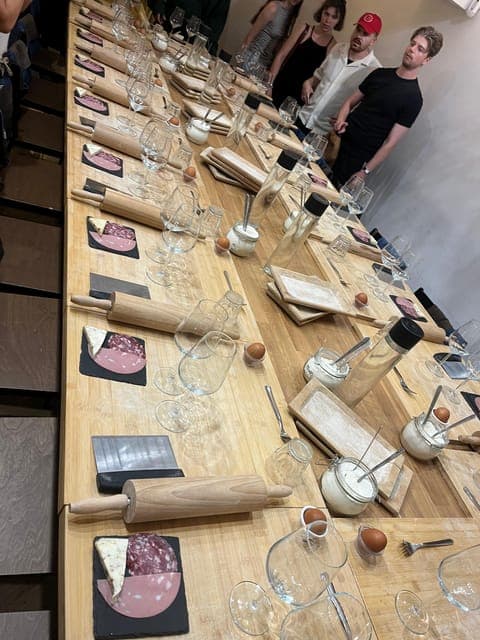 undefined Gallery Image 2