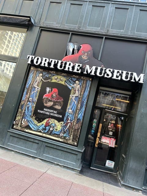 undefined Gallery Image 3