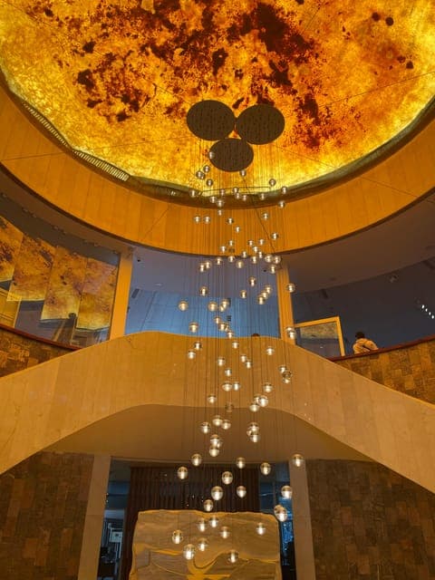 undefined Gallery Image 3