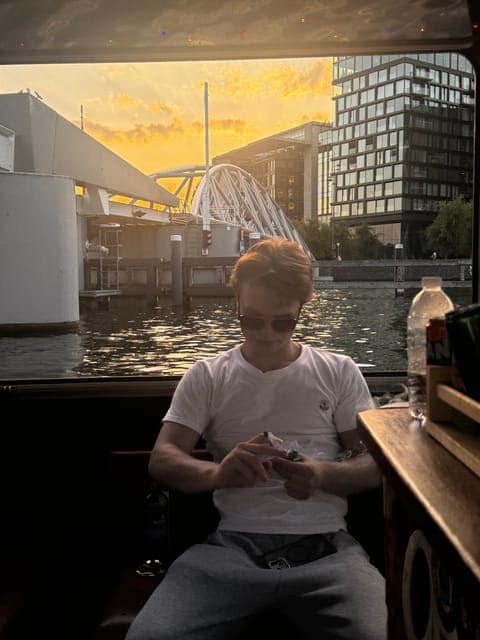 undefined Gallery Image 4