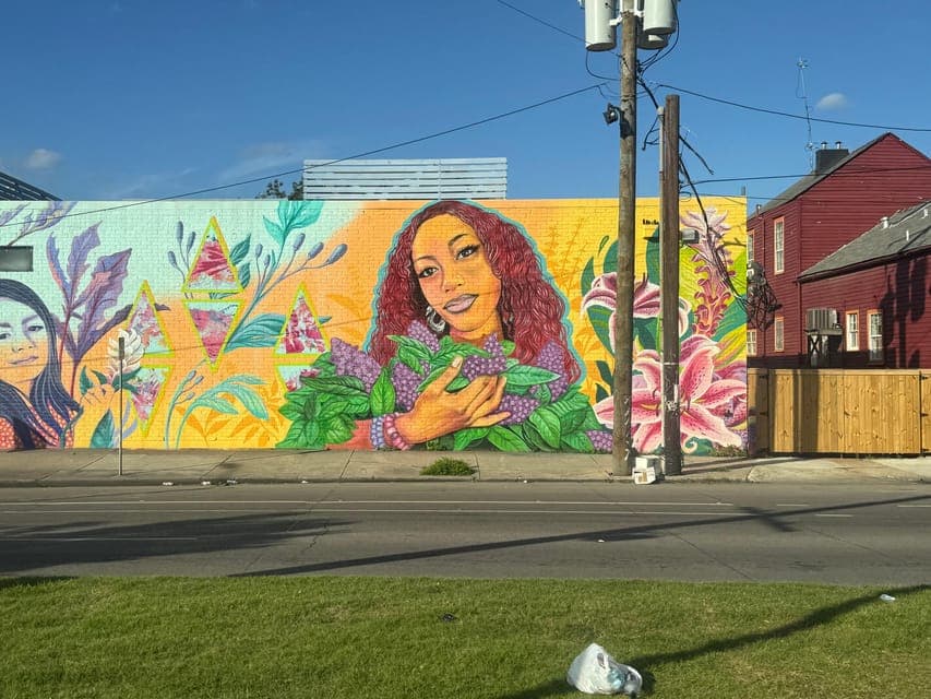 undefined Gallery Image 1