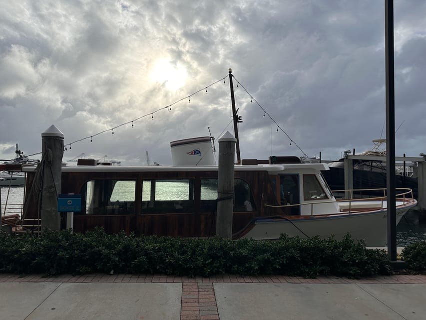 undefined Gallery Image 4