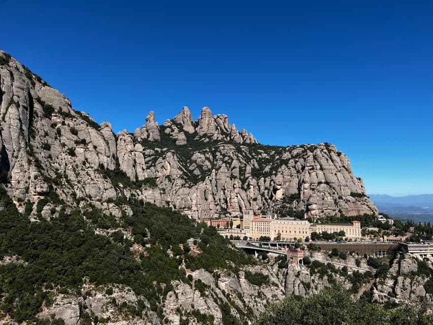 undefined Gallery Image 3